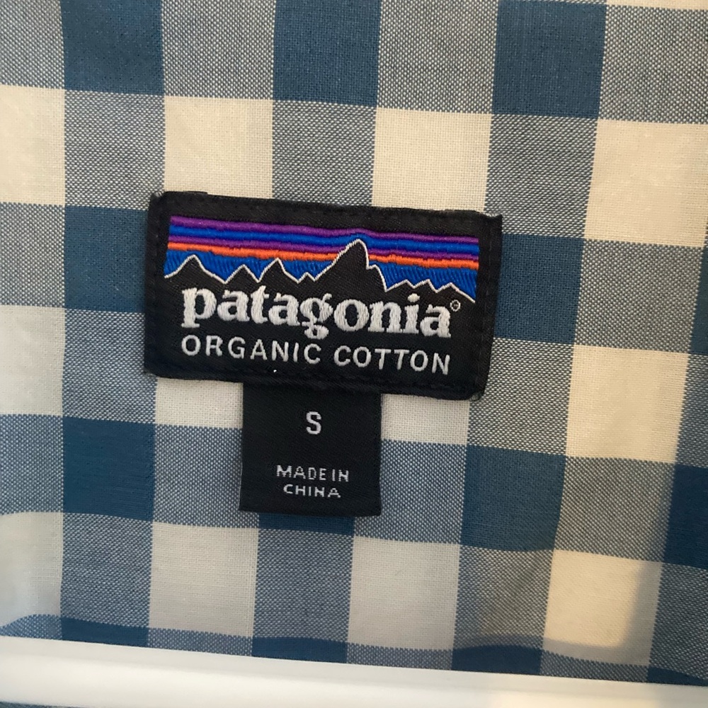 Patagonia Organic Cotton Blue and White Checkered Men's Shirt - Picture 2 of 7